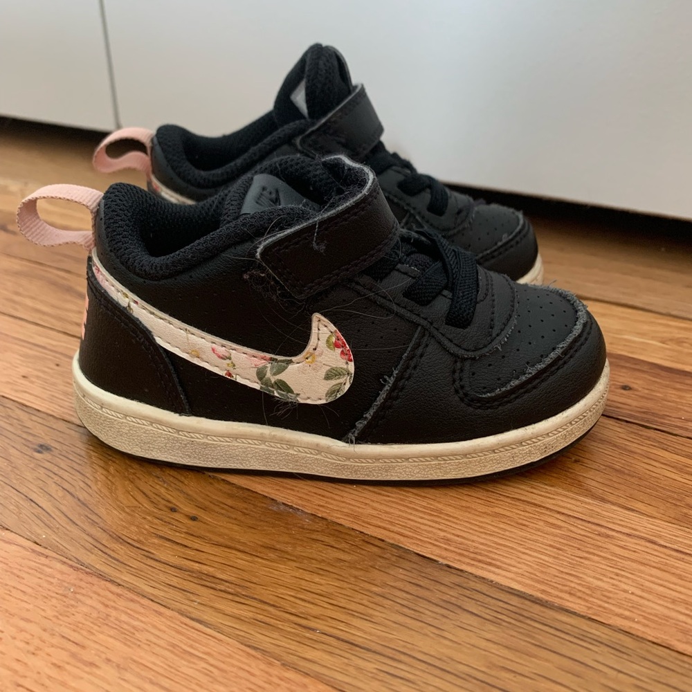 Toddler Girl Nike Court Borough Low 2